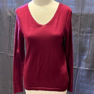 Wine long sleeve sweater